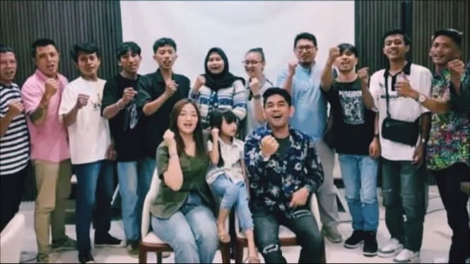 Malvin Thamrin dan Anak-anak Yatim
