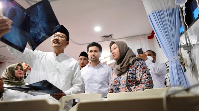 Menteri Sosial Gus Ipul Jenguk Haikal