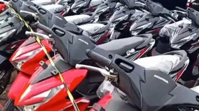 Dorprize 200 unit sepeda motor di HUT TNI ke 80
