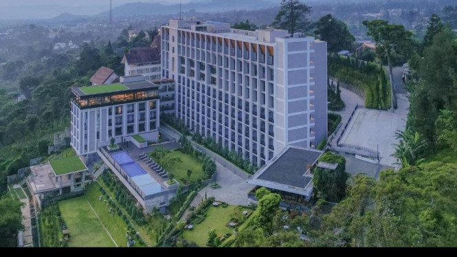 Grand Aston Puncak