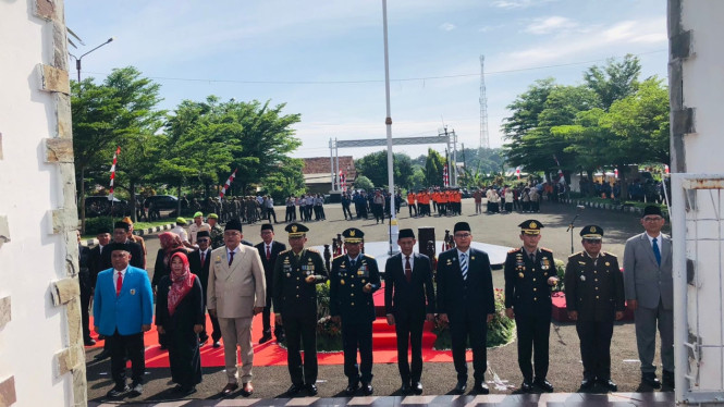 Peringatan Hari Pahlawan di TMP Pondok Rajeg, Cibinong Bogor