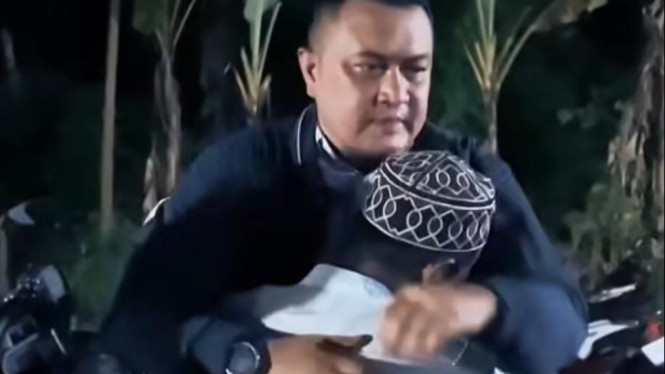 Bupati Bogor, Rudy Susmanto, melakukan takziah
