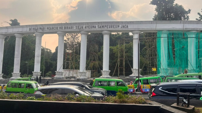 Ikon Kota Bogor Makin Cantik, Lawang Salapan Direvitalisasi dan Dicat Ulang