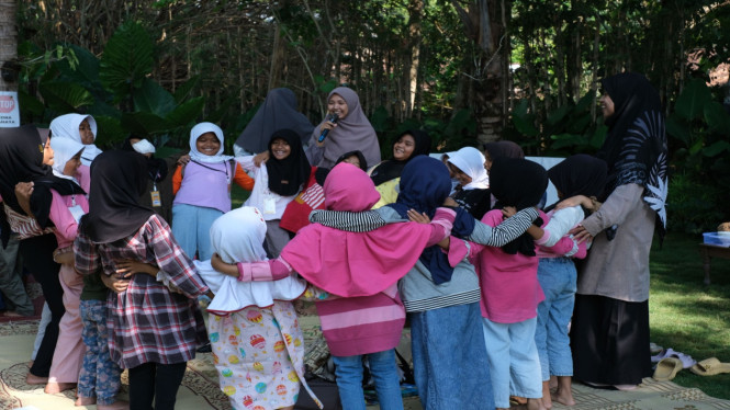 Husnuzan kepada Allah melahirkan ketenangan, optimisme, dan semangat berikhtiar.