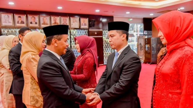 Menteri ESDM Bahlil Lahadalia melantik Mawardi Nur sebagai Kepala BPMA.