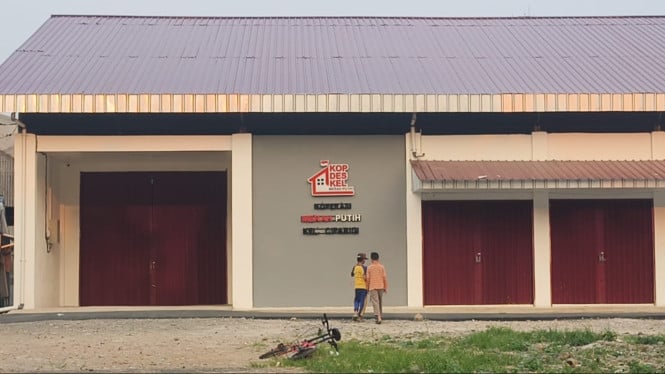 Gedung Megah Rampung 100 Persen, Kapan Warga Bisa Nikmati Fasilitas Ekonomi?