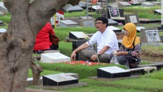 Hanya Di Indonesia, Tradisi Nyekar Sebelum Ramadhan