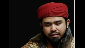 Gus Samsudin, Viral Karena Perseteruan dengan Pesulap Merah, Diduga Alami Gangguan Jiwa