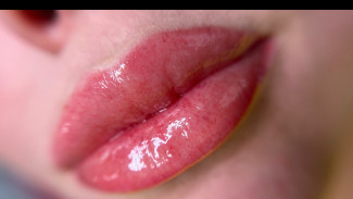 6 Cara Ampuh Untuk Memerahkan Bibir