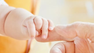 Geger! Ramai Bayi Diberi Minum Kopi, Ini Dampak Risikonya