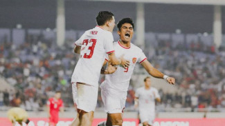 Timnas Indonesia Benamkan Vietnam di Hanoi, Jokowi: Selangkah Lagi, Teruslah Berjuang!