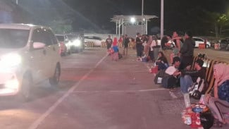 Alhamdulillah Berkah Lebaran, Pedagang Starling di Pelabuhan Merak Banten Keruk Cuan