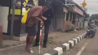 Viral Kakek Tolak Pemberian Sedekah Gara-gara Takut Akhirat, Tuai Pujian Netizen