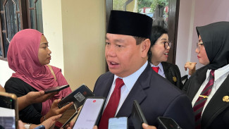Perbaiki Jalan H.M. Arsyad, Bupati Halikinnor: Demi Kenyamanan Warga Kotawaringin Timur