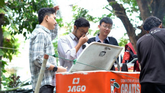 Menguak Strategi Fenomena Kopi Gerobak Keliling