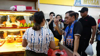 Kunjungi PIK, Pramono Sempatkan Ngopi di Pasar Hingga Bicarakan Peremajaan Pompa