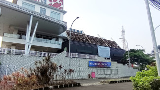 Warga Kampung Sawah Tolak Keras Keberadaan Helen's Night Mart