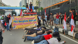 Jadi Preseden Buruk, Massa Tuntut Bawaslu RI Tindak Tegas Kejahatan Luar Biasa pada PSU Bengkulu Selatan