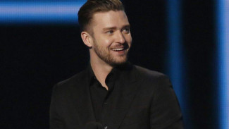 Momen Emosional Justin Timberlake Tampil Perdana Demi Pharrell Williams