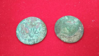 Guru Madura Temukan Harta Karun Koin VOC Senilai Miliaran Rupiah