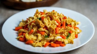 Resep Orak-Arik Telur Wortel Rice Cooker, Solusi Sahur Sat-Set ala Anak Kos