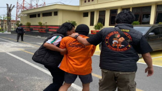 Viral di Medsos, Polisi Tangkap 4 Pelaku Sindikat Geser Tas di AEON Mall Deltamas