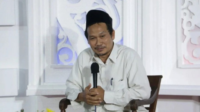 KH Ahmad Bahauddin Nursalim atau Gus Baha