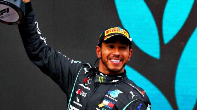 Pembalap F1 Lewis Hamilton.
