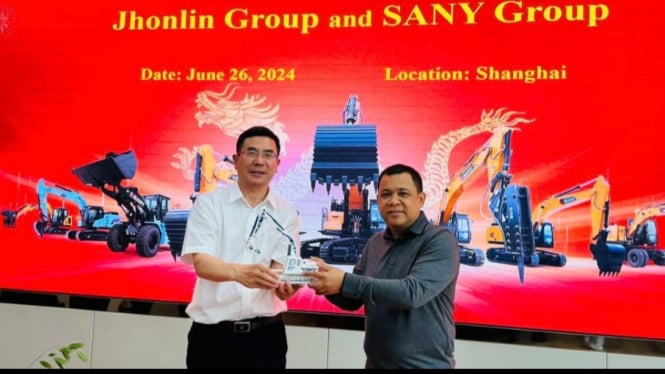 Penandatanganan MoU Jhonlin Group dengan SANY Group