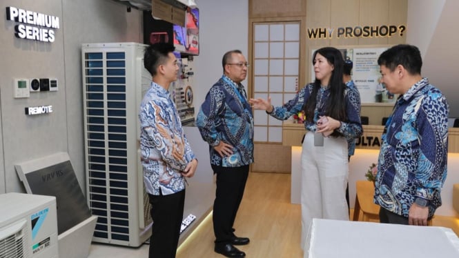 Peresmian DAIKIN Proshop Showroom di Batam