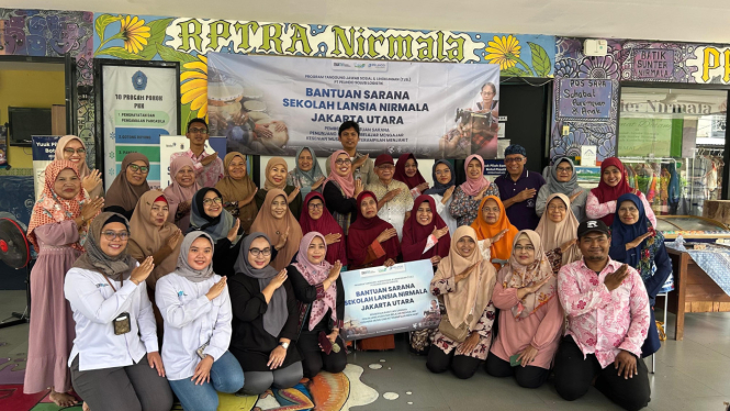 Program TJSL di Sekolah Lansia Nirmala Jakarta Utara