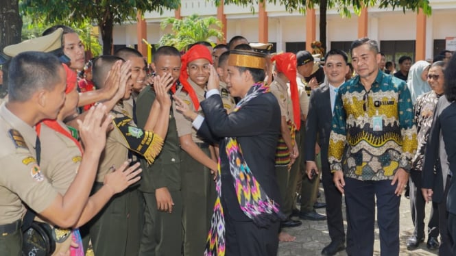 Menhut lepas Siswa-Siswi SMK Kehutanan Negeri