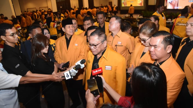 Ketua Umum Partai Hanura , Oesman Sapta Odang (OSO)