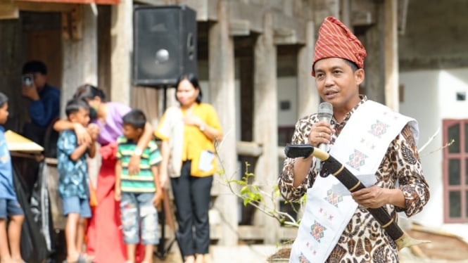 Menhut Raja Juli Antoni