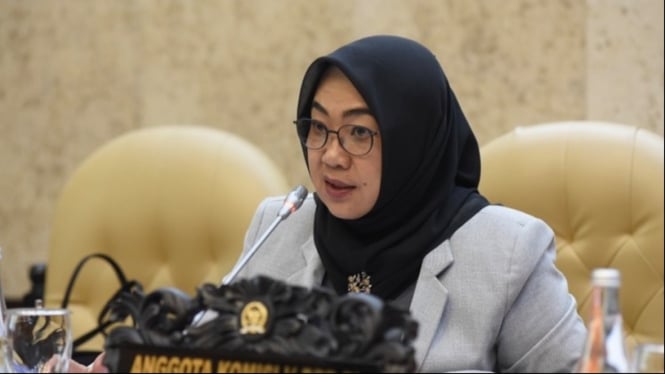Anggota DPR Fraksi PDIP, Sadarestuwati