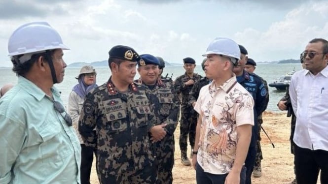 KKP saat mengecek Pulau Citlim, Kabupaten Karimun.