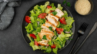 salad sayur ayam salad sayur ayam
