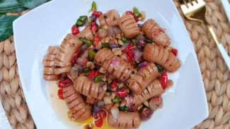 sosis oseng bawang merah sosis oseng bawang merah
