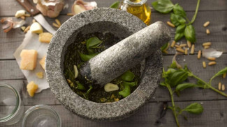 Jangan Kaget, Ini Cara Masak Paling Unik Sedunia, Ada yang Pakai Ember Sampai Tanah!