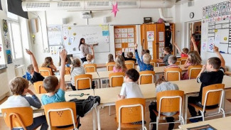 Wajib Sekolah 7 Hari! Ini 5 Negara dengan Pendidikan Terbaik, Nomor 5 Bikin Kaget!