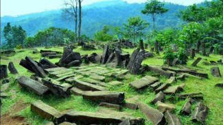 Gunung Padang Bikin Heboh Media Asing, Peneliti Dunia Pengen Ikut Riset?