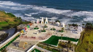 Wisata Pantai Cianjur Eksotis yang Bikin Tercengang, Nomor 2 Lagi Viral!