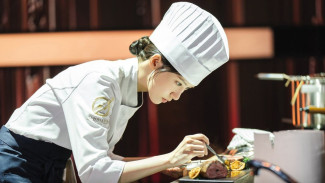 Daftar Makanan di Drama Korea Bon Appétit Your Majesty Bikin Ngiler Parah!