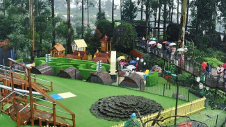 Objek Wisata Alam Parung Tasikmalaya Hadir dengan Pesona Segar dan Spot Hits