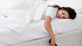 Kebiasaan Tidur Sepele Namun Bisa Tingkatkan Risiko Stroke dan Penyakit Jantung