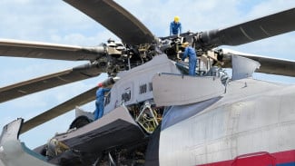 Mi-26 Helikopter Angkut Terbesar Dunia, Bagaimana Kapasitas 44.000 Pon Mengubah Operasi Militer?