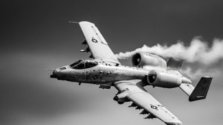 A-10 Thunderbolt II Warthog Pesawat Jelek Tapi Tak Bisa Mati, Mimpi Buruk Tank Soviet Selama Perang Dingin!