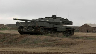 Tank P8 Lite  Hibrid Indonesia yang Bisa Jalan Senyap Seperti Ninja dan Taklukkan Drone Lawan!