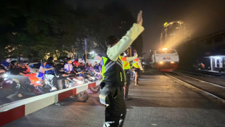 Antisipasi Konvoi Persib, PERSIB, KAI Daop 2 Bandung Imbau Pelanggan Datang Lebih Awal