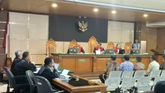 Sidang Korupsi Bekasi Ungkap Dugaan Intervensi Proyek, Nama Ade Kunang Kembali Jadi Sorotan
